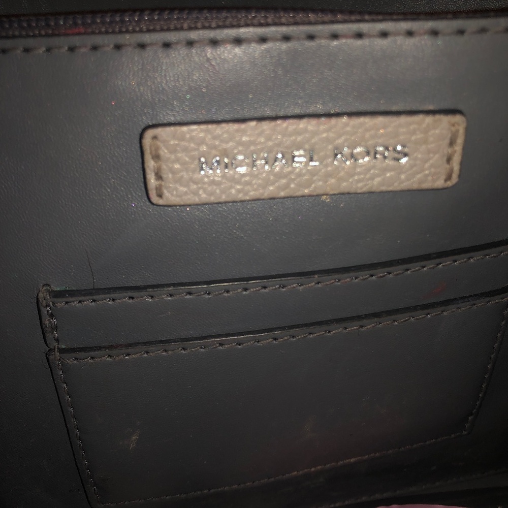 Micheal kors  purse
